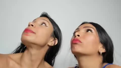 Snapshot of sofia_and_sara chatting on 01.13.25 sofia_and_sara online show from 01.13.25