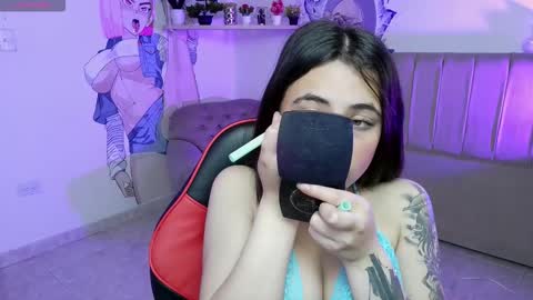 sofia_lara28 online show from 12.05.25