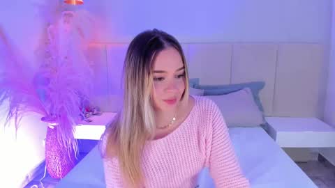 Snapshot of sofia_pamela chatting on 03.07.25 SOFIA PAMELA online show from 03.07.25