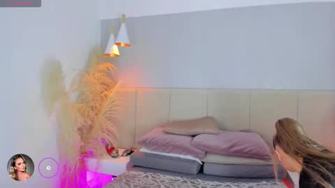 SOFIA PAMELA online show from 01.17.26