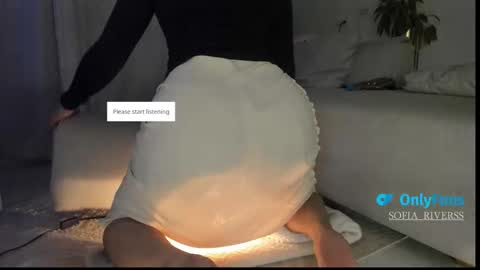 sofia_rivers_ online show from 10.28.25