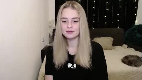 sofia_rosemary online show from 12.11.24