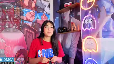 Snapshot of sofia_sstone chatting on 10.15.25 Sofia Sstone online show from 10.15.25