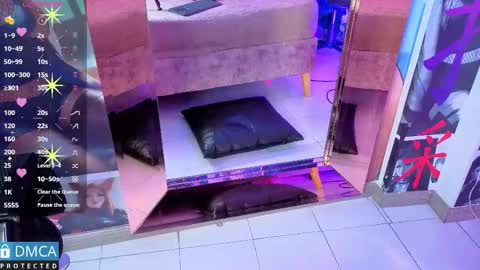 Snapshot of sofia_sstone chatting on 11.03.25 Sofia Sstone online show from 11.03.25