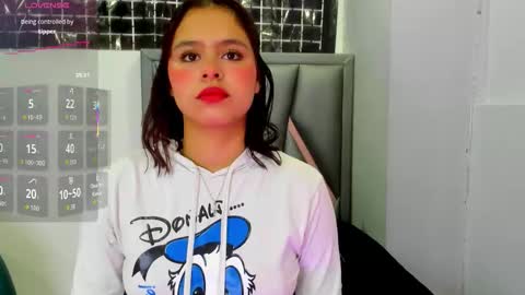 Sofa online show from 11.20.25