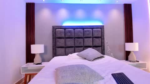 Sofia caramel online show from 10.09.25