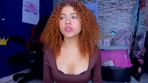 Snapshot of sofiacastillo01 chatting on 01.18.25 sofiacastillo01 online show from 01.18.25