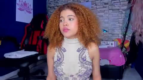 Snapshot of sofiacastillo01 chatting on 01.30.25 sofiacastillo01 online show from 01.30.25