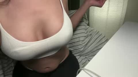 Snapshot of sofiakhanxo chatting on 02.03.26 Sofiiiiiia Baby online show from 02.03.26