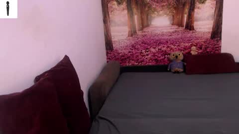 sofialiub online show from 12.18.24