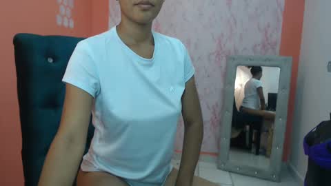 Snapshot of sofianena chatting on 03.07.25 love online show from 03.07.25