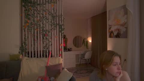 Sofia Help me overcome shynes with 100 thumbs up online show from 12.17.25