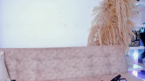   online show from 02.09.25