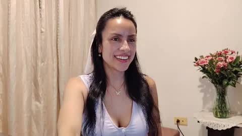 Sofi Bella online show from 02.01.26