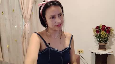 Sofi Bella online show from 02.20.26