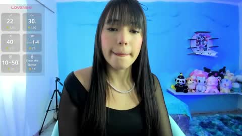 Snapshot of sofie_03 chatting on 04.17.26 sofie_03 online show from 04.17.26