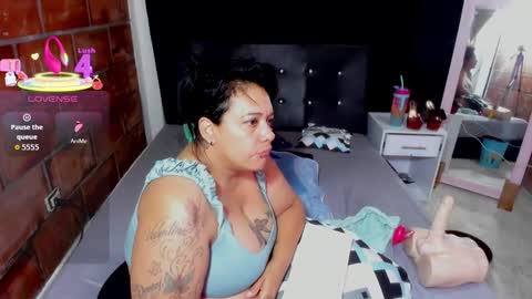 Vicky  online show from 01.06.26