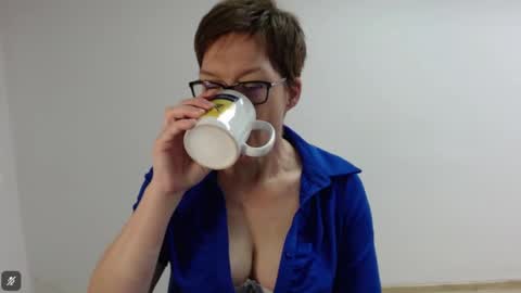 Sofie Velvet online show from 02.06.26