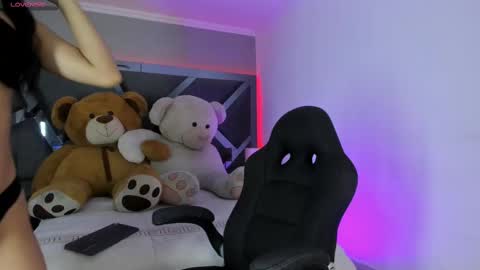  sofie  online show from 10.01.25