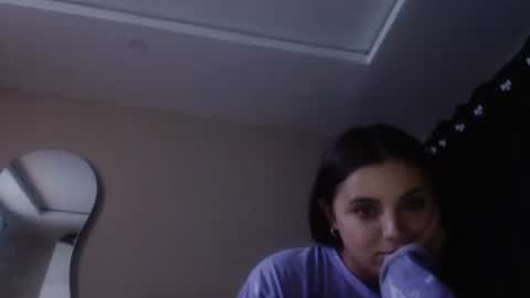 Snapshot of sofigarcia17 chatting on 02.09.26 sofi online show from 02.09.26