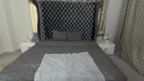 Snapshot of sofii_darling chatting on 10.19.25 sofii_darling online show from 10.19.25