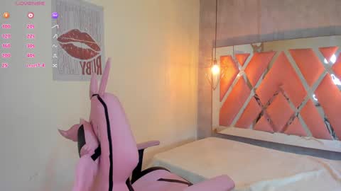 Snapshot of sofii_miller_ chatting on 02.01.25 online show from 02.01.25