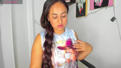 Snapshot of sofiia_rodriguez chatting on 01.24.25 sofiia rodriguez online show from 01.24.25