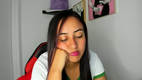 Snapshot of sofiia_rodriguez chatting on 10.27.25 sofiia rodriguez online show from 10.27.25