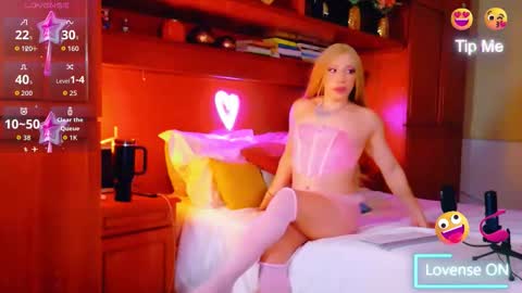 Sofa bonita  online show from 09.10.25