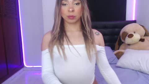 Snapshot of sofiievans_ chatting on 12.02.24   online show from 12.02.24