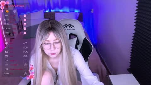 Sofia online show from 10.22.25