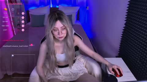 Snapshot of sofiisun chatting on 05.02.26 Sofia online show from 05.02.26