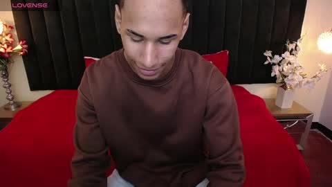 Snapshot of soft_attraction chatting on 03.30.26 Cam and Amy online show from 03.30.26