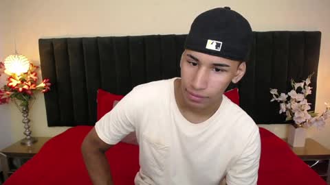 Snapshot of soft_attraction chatting on 04.01.26 Cam and Amy online show from 04.01.26