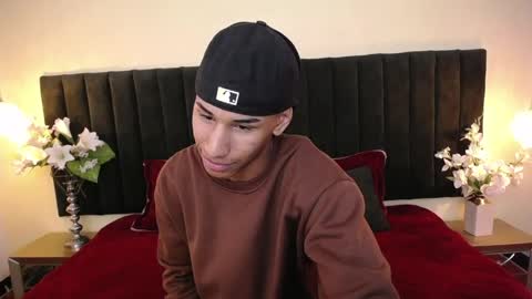 Snapshot of soft_attraction chatting on 04.06.26 Cam and Amy online show from 04.06.26