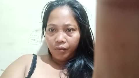 Snapshot of soft_bads chatting on 11.19.25 soft_bads online show from 11.19.25