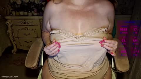 Snapshot of soft_body chatting on 01.30.25 Hi Im Sofia online show from 01.30.25