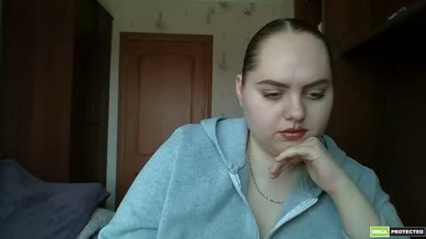 Snapshot of softhypnose chatting on 05.22.26 softhypnose online show from 05.22.26