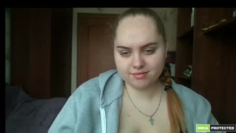 Snapshot of softhypnose chatting on 05.28.26 softhypnose online show from 05.28.26