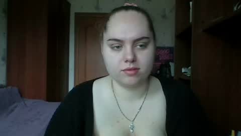 Snapshot of softhypnose chatting on 05.29.26 softhypnose online show from 05.29.26