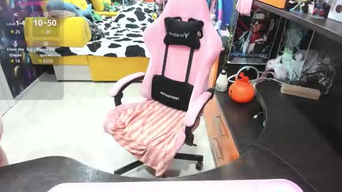 Sofie online show from 11.03.25