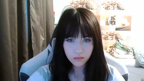 Snapshot of softieva chatting on 07.06.26 Eva online show from 07.06.26