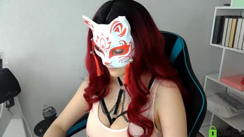 Nika Schwarz online show from 05.07.26