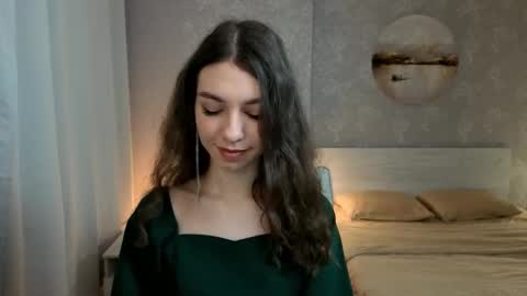 Kelly online show from 10.18.25