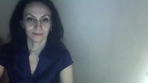 SofystiCat online show from 11.21.25