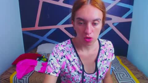 sofyswee online show from 10.06.25