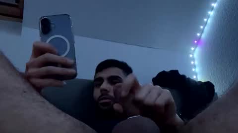 Snapshot of sokah121 chatting on 12.18.25 sokah121 online show from 12.18.25