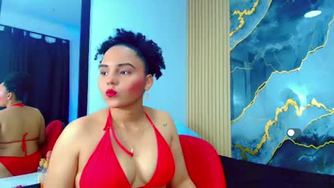 Snapshot of sol__latina chatting on 06.11.26 Sol Latiana online show from 06.11.26
