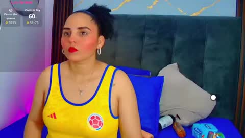 Snapshot of sol__latina chatting on 06.17.26 Sol Latiana online show from 06.17.26