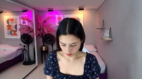 Snapshot of sol_rousse chatting on 01.07.26 Sol. online show from 01.07.26